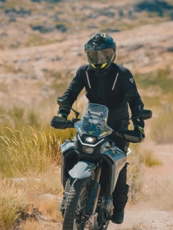 Kask adventure Nexx X.Lifecountry Terra czarno-szaro-żółty matowy