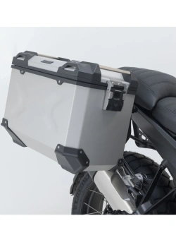 Zestaw: kufry boczne + kufer centralny TRAX ADV + stelaże SW-Motech BMW R 1300 GS (23-) srebrne