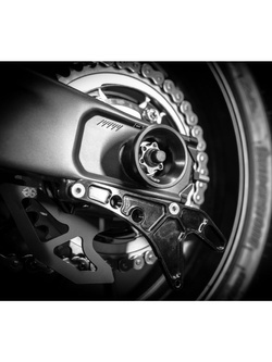 Osłona zębatki GILLES TG-05-KIT Yamaha YZF-R7 (22-) czarna