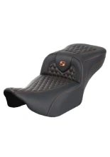 Kanapa motocyklowa dla kierowcy i pasażera Saddlemen Roadsofa HC Extended Reach Harley Davidson Road Glide/ Street Glide (wybrane modele) (23-) czarno-pomarańczowa