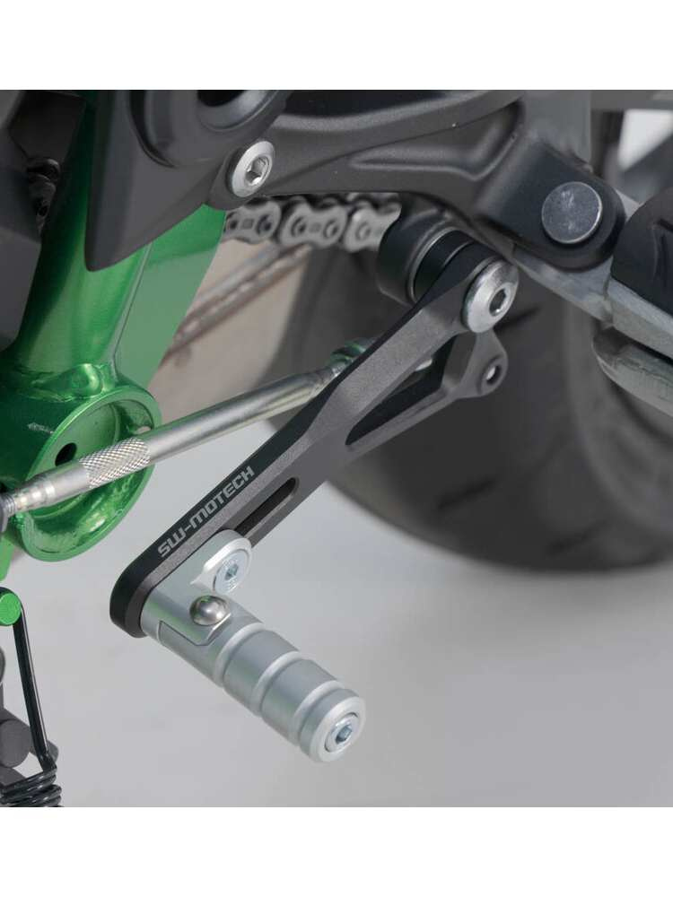 Dźwignia zmiany biegów Sw-Motech BMW G 310 R (16-), Kawasaki Z 800 (12-), Z 900 (17-), Z 900 RS (17-), Z900 SE (20-)
