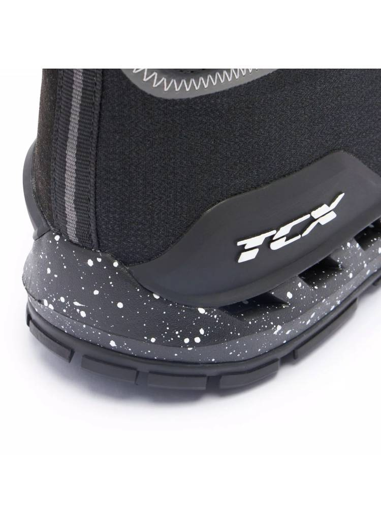 Buty motocyklowe TCX Climatrek Surround Gore-Tex biało-czarne