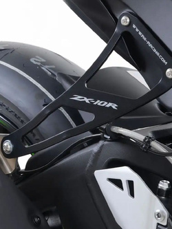 Mocowanie wydechu z zaślepką podnóżka R&G do Kawasaki ZX-10 R (11-)/ ZX-10 RR (21-) czarne