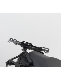 Zestaw: torba na tył Rackpack  + stelaż Street-Rack SW-MOTECH Suzuki DL650 V-Strom/XT (16-25) (pojemność 32,0-42,0 l)