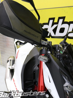 Zestaw montażowy handbarów Barkbusters Honda CB 750 Hornet (23-)