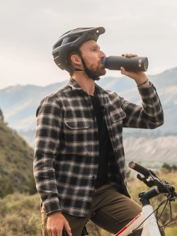 Butelka z uchwytem Quad Lock MAG [pojemność 700 ml]