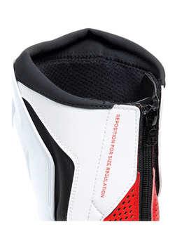 Buty motocyklowe Dainese Nexus 2 perforowane czarno-biało-czerwone
