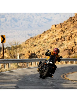 Kask integralny Biltwell Gringo S Flames czerwono-złoty