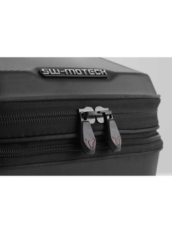 Zestaw: kufer centralny plastikowy Urban ABS + stelaż Street-Rack SW-MOTECH Honda CB750 Hornet (22-) [pojemność 16-29l]