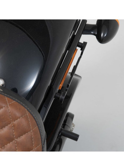 Stelaże boczne SLH SW-MOTECH Harley-Davidson Softail Street Bob (FXBB) (17-20), Softail Standard (20-25) [na lewą i prawą stronę]