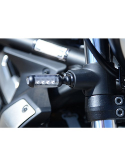 ADAPTERY DO MONTAŻU KIERUNKOWSKAZÓW R&G Do Kawasaki Vulcan S (15-18)