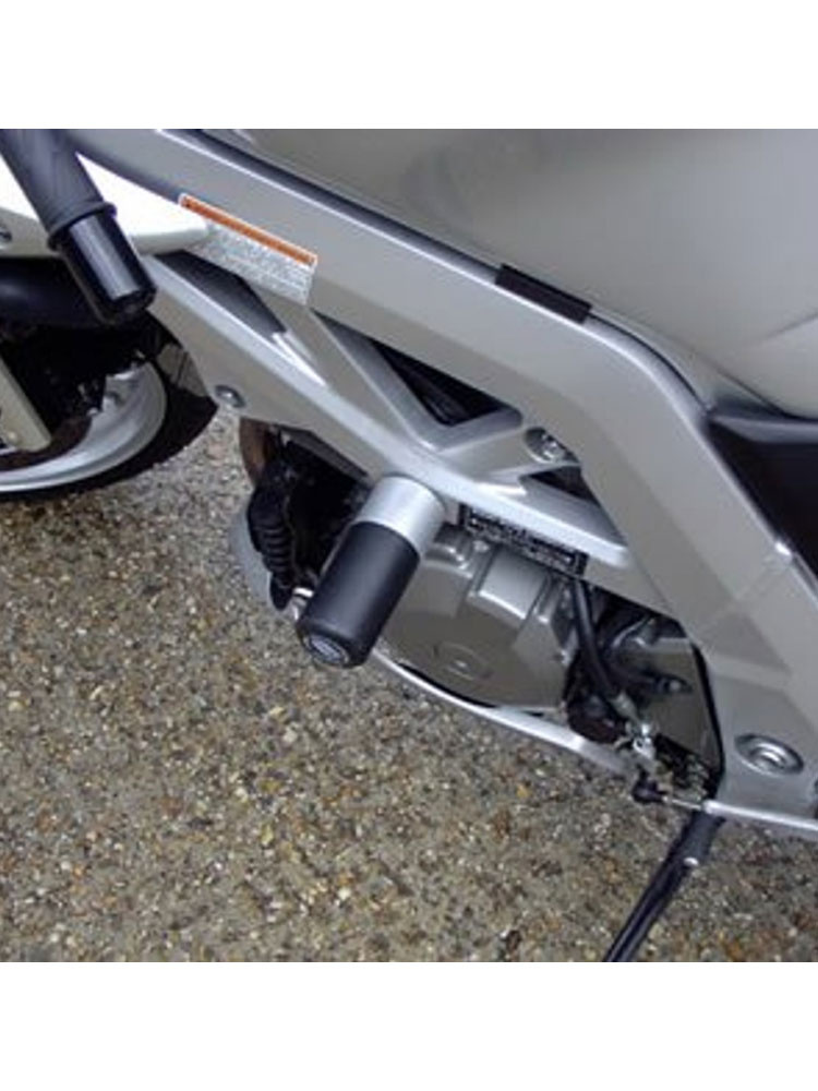 CRASH PADY R&G DO Suzuki SV1000 Bikini (03-05) / SV1000 FullFaired (03-05) / SV1000 Unfaired (03-05) (SREBRNY KIT MONTAŻOWY))