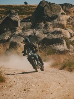 Kask adventure Nexx X.Lifecountry Plain niebieski