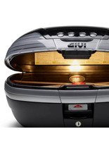 Światło wewnętrzne GIVI E106 do kufra centralnego Monokey V46