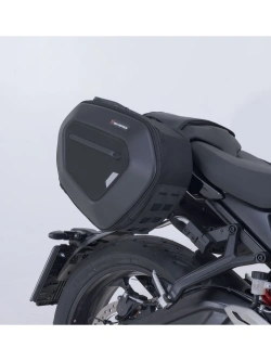 Sakwy tekstylne Pro Blaze H SW-Motech z zestawem mocującym Triumph Trident 660 (25-) [poj.: 2 x 15-20l]