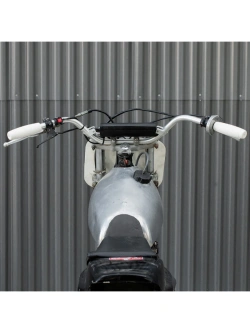 Manetki motocyklowe Biltwell Recoil TPV do kierownic o średnicy 22 [mm] białe