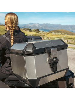 Kufer centralny aluminiowy Givi Trekker Alaska srebrny [pojemność: 44 l]
