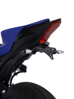 Mocowanie tablicy rejestracyjnej R&G Yamaha R7 (22-25) czarne