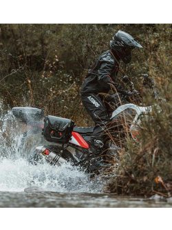 Sakwy wodoodporne SysBag WP S/S SW-MOTECH + stelaże SLC do Triumph Thruxton RS (19-25) [pojemność: 2 x 12-16L]