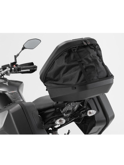 Zestaw: kufer centralny plastikowy Urban ABS + stelaż Street-Rack SW-MOTECH Suzuki DL 650 V-Strom / XT (16-) (pojemność 16-29 L)
