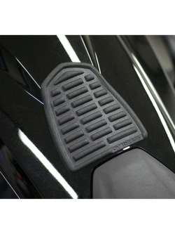 Tankpad Uniwersalny Onedesign Soft Touch krótki czarny