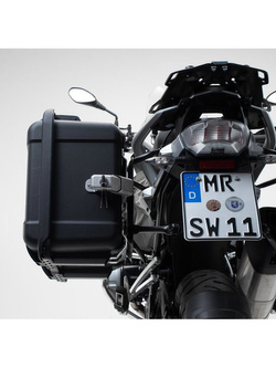 Plastikowy kufer boczny NANUK SW-MOTECH [pojemność: 35l; na prawą stronę]