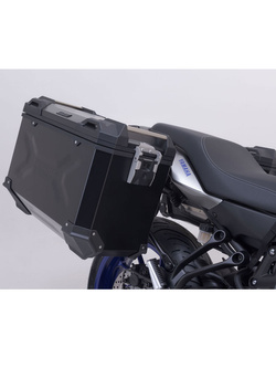 Zestaw: kufry boczne + stelaże EVO TRAX ADV SW-Motech Yamaha MT-07 Tracer (16-23) [poj.: 2 x 45 L] czarne