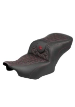 Kanapa motocyklowa dla kierowcy i pasażera Saddlemen Roadsofa Tri-Gripper Harley Davidson Road Glide/ Street Glide (wybrane modele) (23-) czarno-czerwona