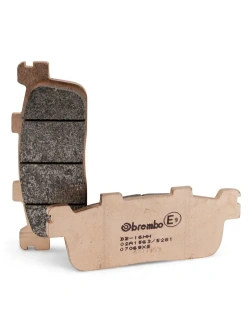 Klocki hamulcowe Brembo XS Kymco People S 125 (06-13)/ 300i (08-10)/ XCiting 250 (05-06)/ 300i R (09-10) [na tył, kpl. na 1 tarczę]