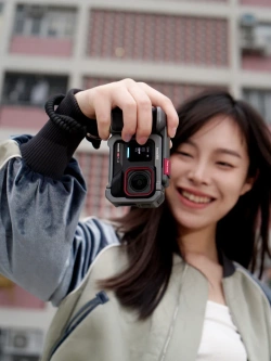 Uchwyt do kamery Insta360 Xplorer Grip Kit