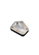 Poszerzenie stopki motocyklowej R&G Triumph Speed Triple 1200 RS (21-24)/ RR (22) srebrne