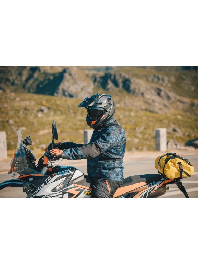 Kask adventure Nexx X.Lifecountry Terra szaro-czarno-czerwony matowy