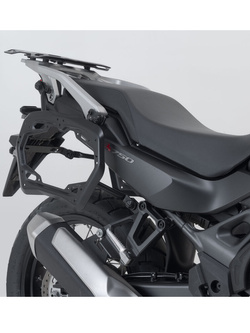 Zestaw: kufry boczne TRAX ADV + stelaże PRO SW-MOTECH 45/45L do motocykla Honda XL750 Transalp (22-) [pojemność 2 x 45 L] srebrne