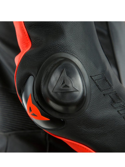 Kombinezon motocyklowy jednoczęściowy Dainese Laguna Seca 5 [wersja perforowana] czarno-czerwony