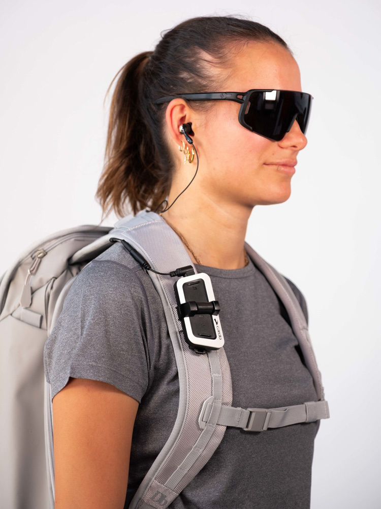 Interkom turystyczny Cardo Packtalk Outdoor do aktywności na świeżym powietrzu czarny (1 zestaw)