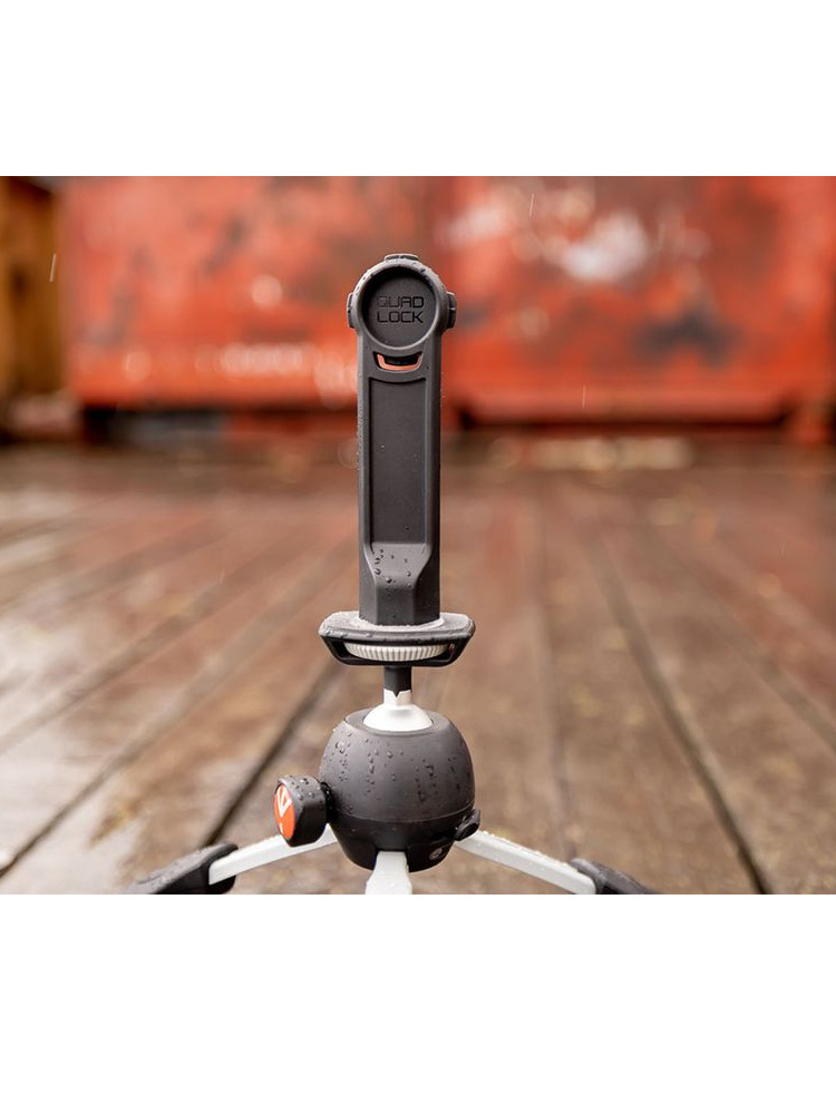 Zestaw: etui MAG na telefon iPhone 17 Pro Max (magnetyczne) oraz adapter do statywu Quad Lock