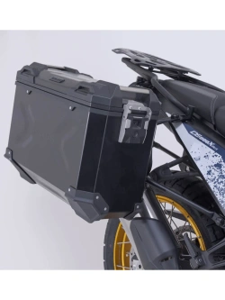 Zestaw: kufry boczne 45/37L + kufer centralny 38L TRAX ADV+ stelaże SW-Motech Voge DSX 800 Rally (25-) czarne