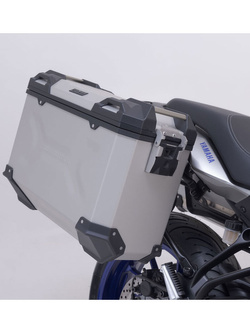 Zestaw: kufry boczne + stelaże PRO TRAX ADV SW-Motech Yamaha MT-07 Tracer (16-23) [poj.: 2 x 37 L] srebrne