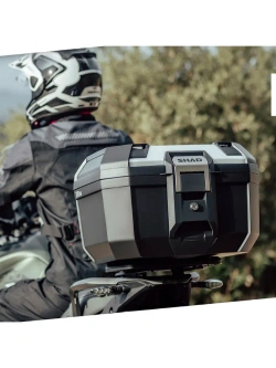 Kufer centralny Shad Terra TR46 czarno-szary [z aluminiową pokrywą]
