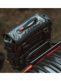 Sakwa wodoodporna SysBag WP M SW-MOTECH + stelaż na lewą stronę SLC do Ducati Scrambler 1100 Pro / Sport Pro / Tribute Pro (19-25) [pojemność: 1x 17-23L]
