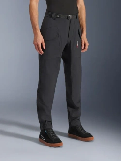 Spodnie motocyklowe tekstylne Alpinestars Juggernaut V2 czarne