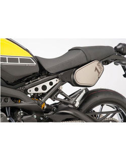 Panel boczny Retro PUIG do Yamaha XSR900 16-19 (karbonowy)