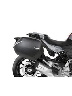 Stelaż pod kufer boczny Shad do BMW F900 R / XR (20-)