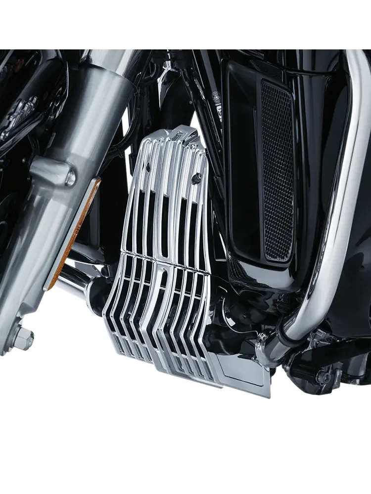 Osłona regulatora napięcia Kuryakyn Harley Davidson (wybrane modele) srebrna