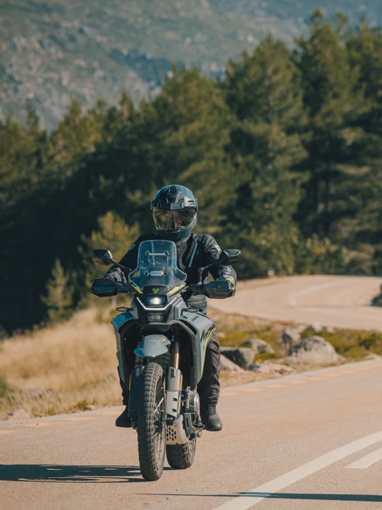 Kask adventure Nexx X.Lifecountry Plain niebieski