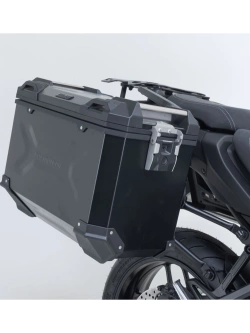 Zestaw: kufry boczne TRAX ADV + stelaże PRO SW-Motech Yamaha Tracer 9/ GT/ GT+ (24-) czarne [poj.: 2 x 45 L]