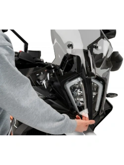 Osłona lampy PUIG w formie naklejki KTM 790/ 890 Adventure/ 890 SMT przeźroczysta 