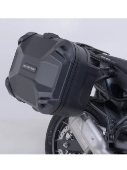 Zestaw: kufry boczne DUSC L + kufer centralny DUSC L + stelaże PRO + stelaż Adventure-Rack SW-Motech Royal Enfield Himalayan 450 Rally (25-) [poj.: 3 x 41l]