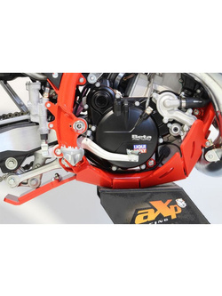 Płyta pod silnik AXP Racing Xtrem Beta 125RR/200RR (20-22) z osłoną kiwaka czerwona