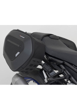 Sakwy tekstylne SW-MOTECH  PRO BLAZE H z zestawem mocującym do Yamaha MT-10 (21-) czarne [pojemność: 30-40l]